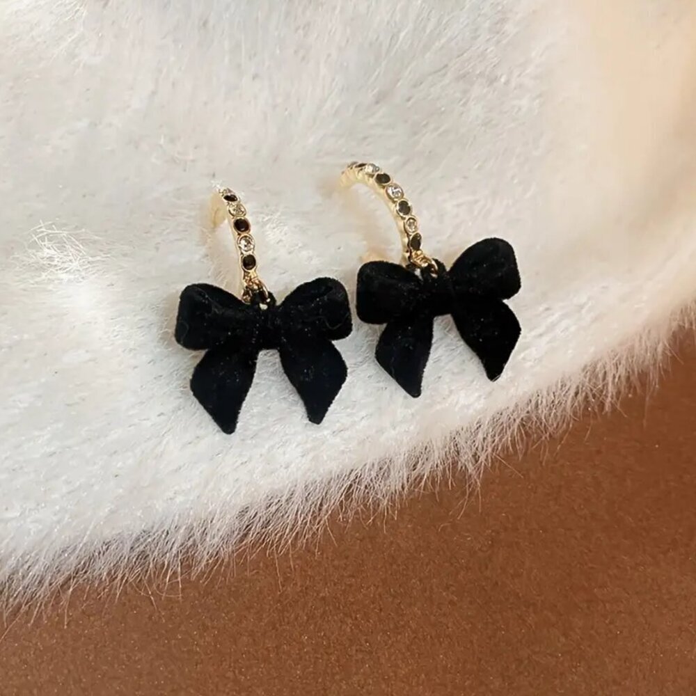 NEW Black velvet bow stud dangle earrings coquette bow jewelry, hoop earrings - Picture 4 of 4